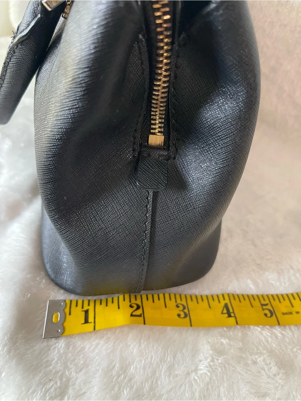 Michael Kors  handbag or Crossbody black leather purse  gold hardware